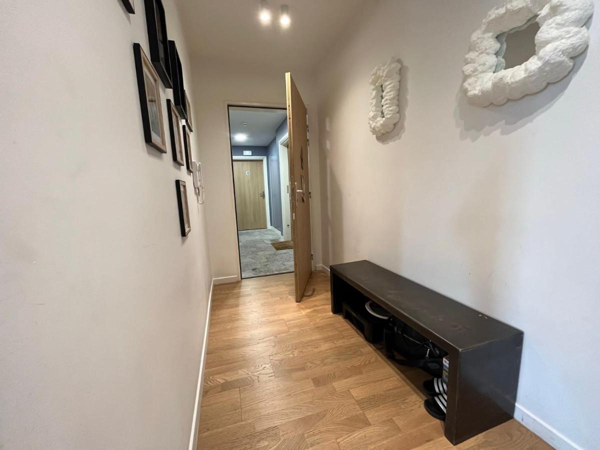 Appartement Luxueux Climatise Avec Terrasse, 6 Couchages - 17Eme Arrondissement De Paris Clichy Exterior photo